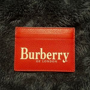 *Authentic* Brand New with Tags Men’s Burberry card holder in Red & Black